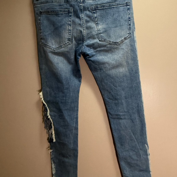 MNML Y2K Distressed Patchwork Jeans 32x33 Bandana Skull Streetwear - Picture 9 of 10